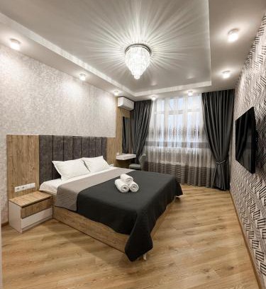 Sukhinovka Apartment | Сімейні апартаменти класу Люкс у Центрі - Мережа HELEN