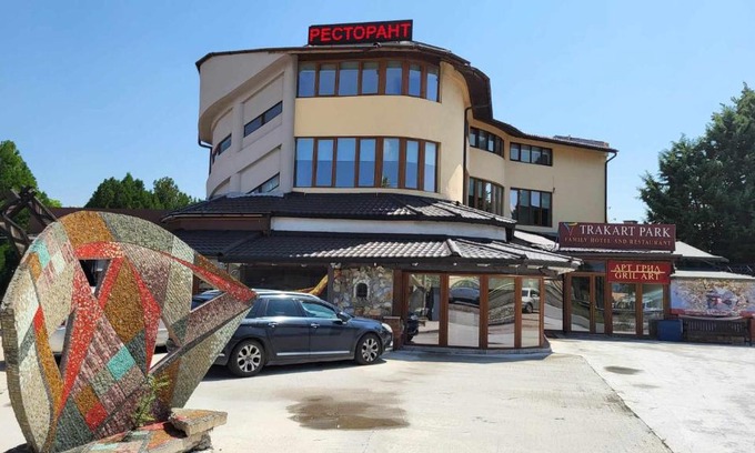 Lyaskovo Hotel | ТРАКАРТ-ПАРК