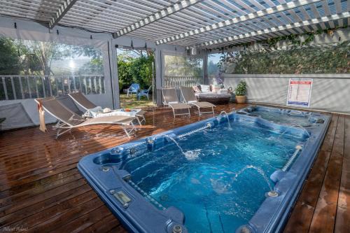 Had Nes Cabin | אהבתיה Ahavtia - לזוגות ומשפחות