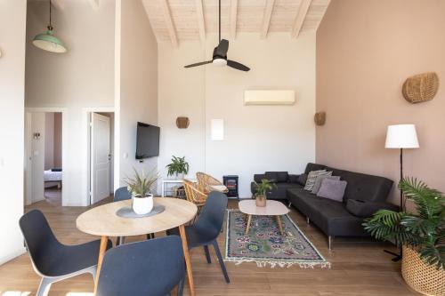 HaZoreim Apartment | בגג העמק On the roof of the valley