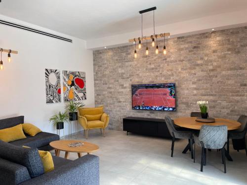 Migdal Apartment | בית במושבה - נוף ארבל