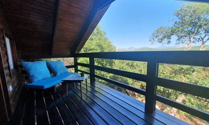 Abirim Ski Chalet | בקתה ביער - אבירים