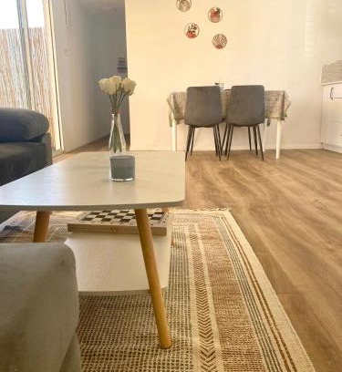 Giv'at Yo'av Apartment | בקתה 512- אירוח בדרום הגולן