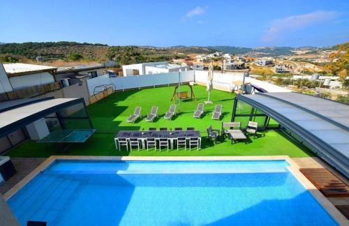 Peqiin Hadasha Villa | וילה אל סלבדור - וילה מדהימה עם בריכה פרטית וג'קוזי