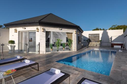 Ein Ya'akov Apartment | וילה מילגרוס - וילה מהממת עם בריכה פרטית