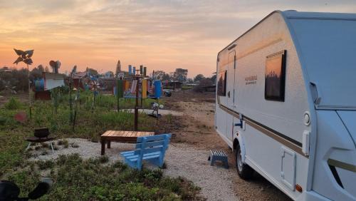 Baraq Resort | חצר השבשבות