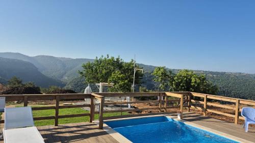 Ma'ale Yosef Ski Chalet | מצוקי גורן