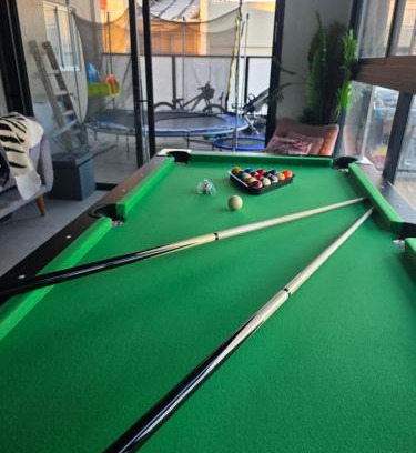 Tiberias Apartment | פנטאהוז 7 חדרים עם בריכה ונוף מטריף בטבריה קרית שמואל