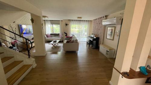 Kfar Tavor Villa | קוט'ג 6 חדרים שלווה תבורית