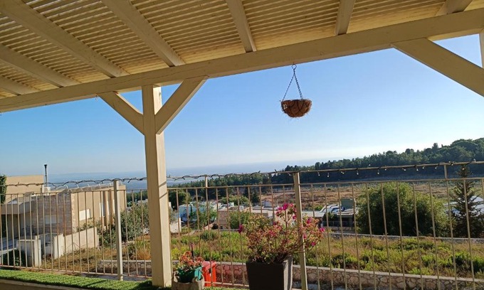 Idmit Villa | שלוה חלומית בהר מול הים