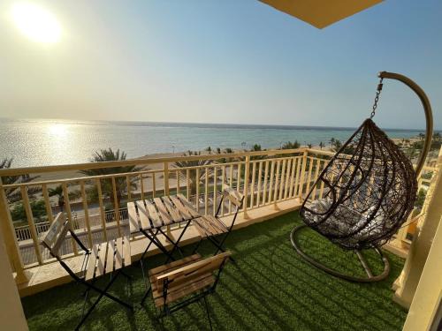 Bay La Sun Apartment | بيسان- إطلالة الشاطيء - عائلات - Bissan sea view