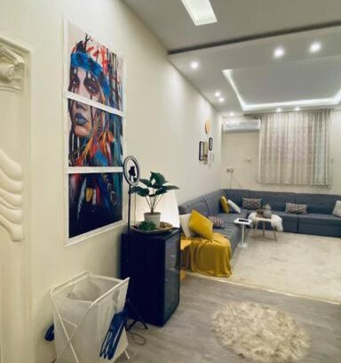 Buraydah Apartment | شقه فاخرة وهاديه