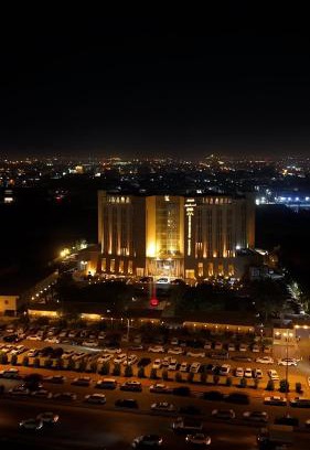 An Najaf Hotel | فندق قصر الخورنق