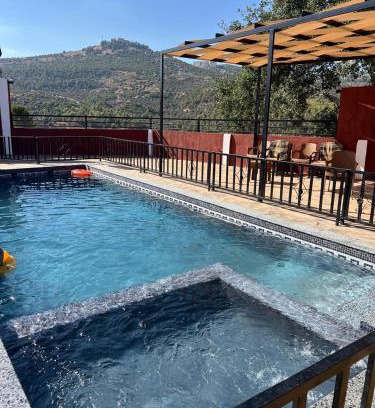 Ajloun House | مزرعة وشاليه المُنى -Mona chalets