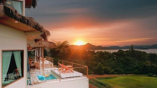 Song Phi Nong House | บ้านฟาร์มรักพูลวิลล่าวิวทะเลสาปแก่งกระจาน