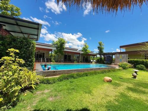 Ban Kha Resort | บ้านไร่แสงเดือน รีสอร์ท