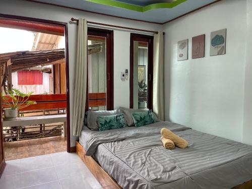 Ko Libong House | ระเบียงเลเกาะลิบง โฮมสเตย์