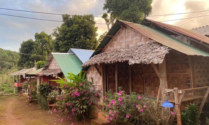 Mok Cham Pae House | ลุงปะเท โฮมสเตย์ ปางอุ๋ง
