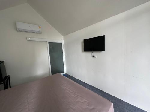 Noen Maprang Resort | อิงผาการ์เด้นวิว รีสอร์ท เนินมะปราง