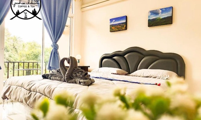 Chong Kham House | เกสต์เฮาส์ชูบีมา Guesthouse Chubeema Coffee & Tea