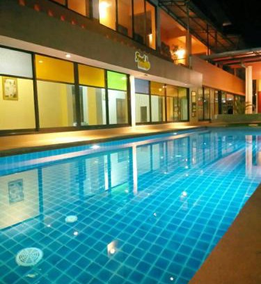 Pak Nam Pran Hotel | โรงแรมฟร้อนบีช frontbeach