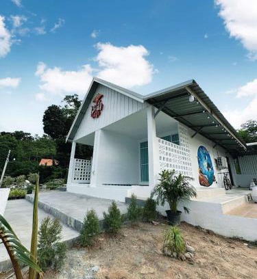 Palian House | โล๊ะน้ำ วิลล่า