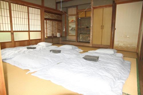 Miyazaki Ski Chalet | ペット同伴の宮崎古民家ひなたぼっこ1棟貸 旬の野菜果物 地鶏卵 提供 BBq可能