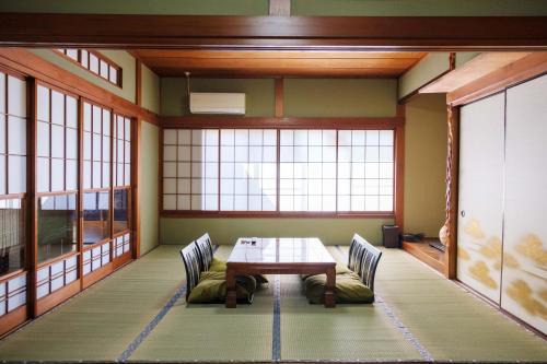 Usami Apartment | 伊豆の宿 静海