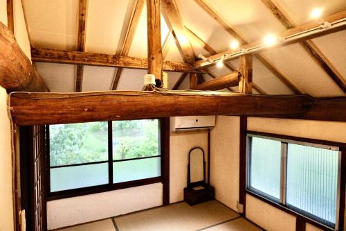 Miyashiro House | 古民家の宿 奈味