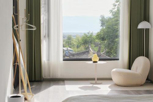 Dali Town House | 大理十二花园民宿