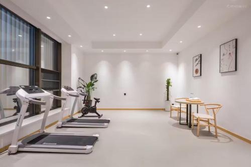 Qinzhou District Hotel | 天水伏羲庙万信至格酒店