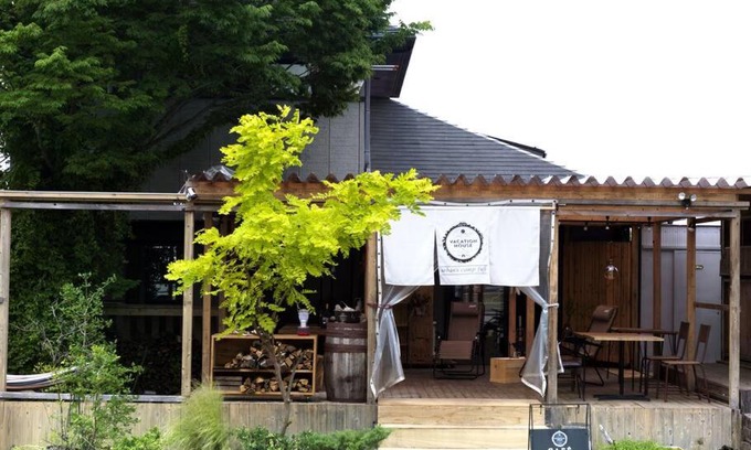 Minamitsuru-gun Villa | 富士山ビューの貸切宿 屋根付きウッドデッキでbbq可 浅間神社近く