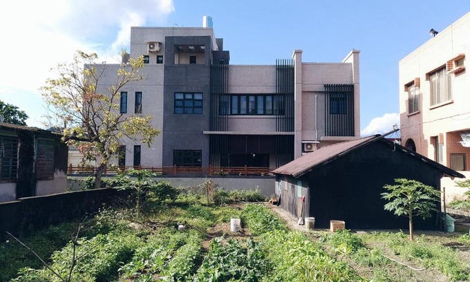 Shoufeng House | 慢水山丘民宿 Slow Water Hill