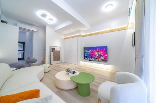 Hualien Villa | 放慢3館, 近山右民宿 6-12人, 只接一組客人, 按人數開放房間