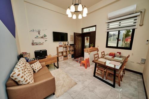 Jincheng House | 文青逸宿