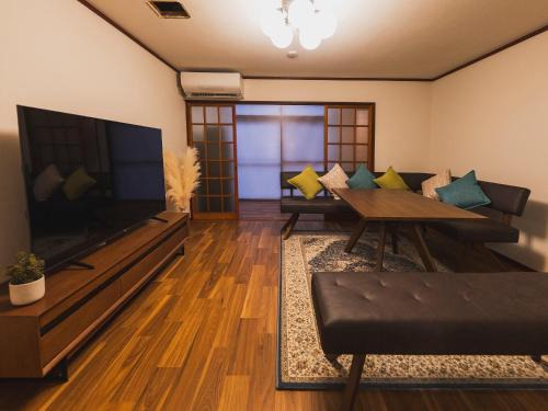 Yunokawa Onsen House | 松江和結庵 by HIYORISTAY