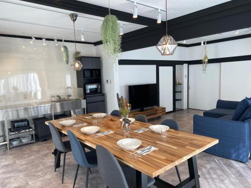 Oishi House | 無料送迎可 焚き火とBBQが楽しめる一棟貸しの宿 Acorn