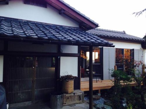 Hayama Villa | 葉山ワンルーム古民家ペット可 bbqグリル&ピザ窯付