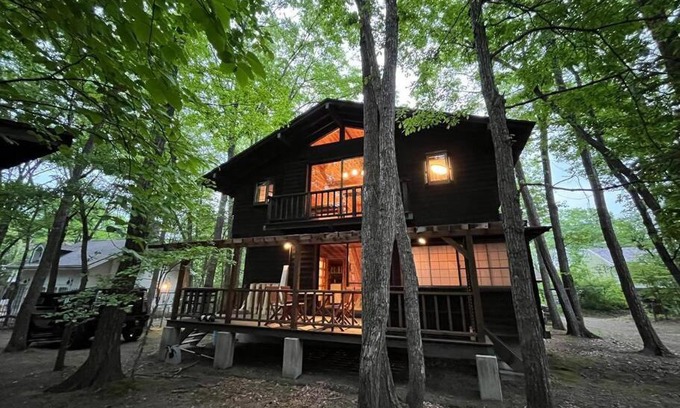 Kita Karuizawa House | 貸し別荘 Key of Private Villa 'ムササビハウス'