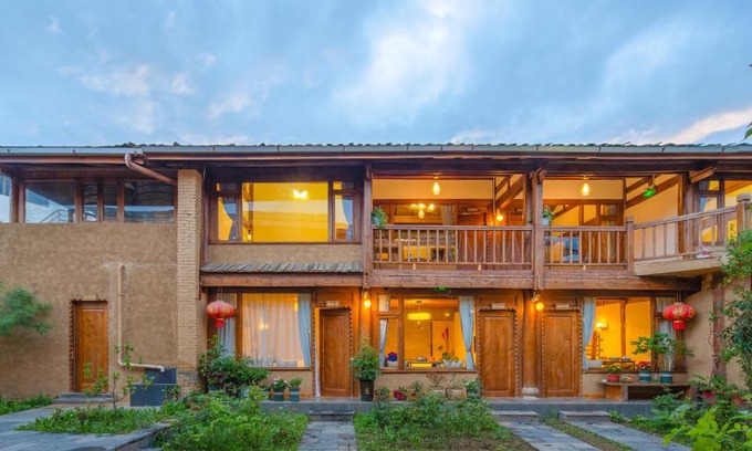 Shangri-La House | 贡卡桑姆观景精品客栈