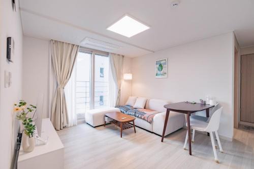 Banghwa-dong Apartment | 서울, 마곡, 공항 접근성 좋은 넓고 조용한 숙소