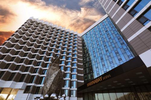 Gimpo Hotel | 호텔 마리나베이 코리아 Hotel Marinabay Korea Ara