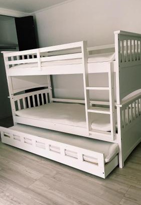 Wakaba Ski Chalet | 1日1組限定 和洋折衷 EDOYA