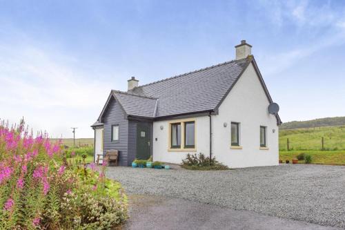 Portree House | 1 Bed in Glenhinnisdal oc-t32341