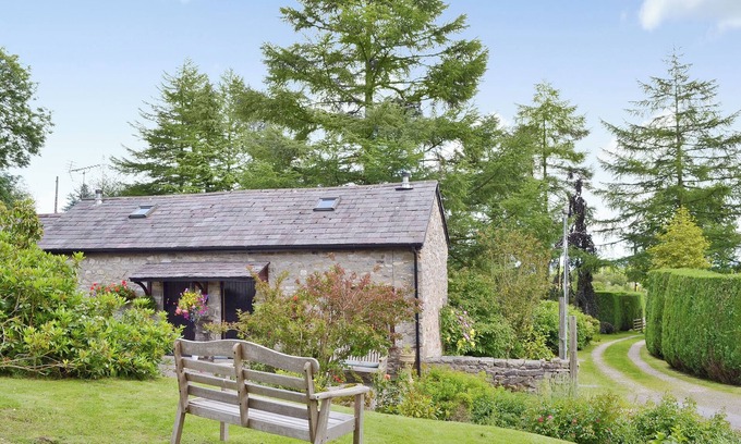 Nercwys Cottage | 1 bedroom accommodation in Nercwys near Mold