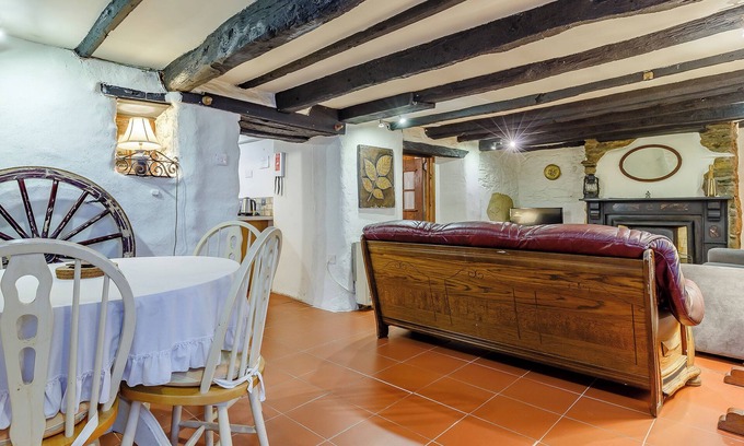 Polperro Cottage | 1 bedroom accommodation in Polperro, near Looe
