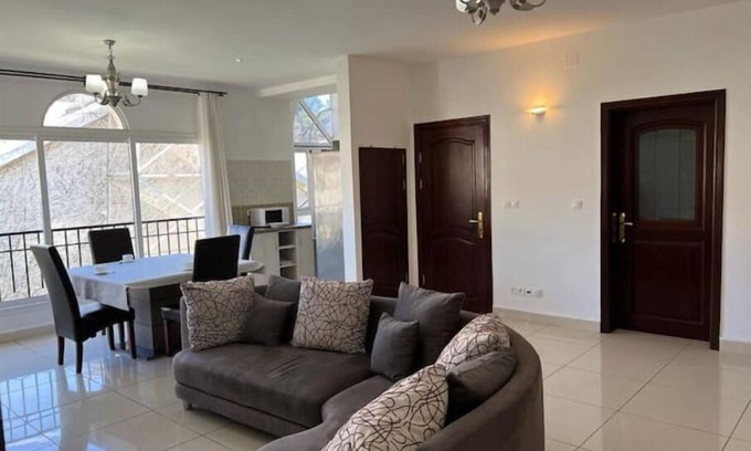 Antananarivo Avaradrano Apartment | 1 Bedroom Apartment with Air Conditioning 85 m² - Kitchen and Terrace