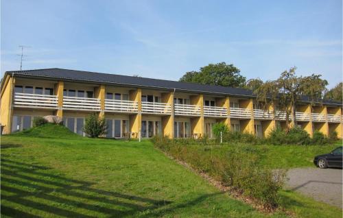 Sandkaas Apartment | 1 Bedroom Cozy Apartment In Allinge