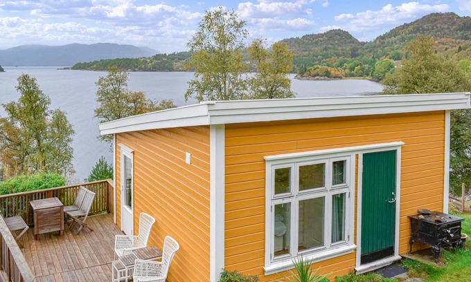 Etne House | 1 bedroom nice home in Skånevik