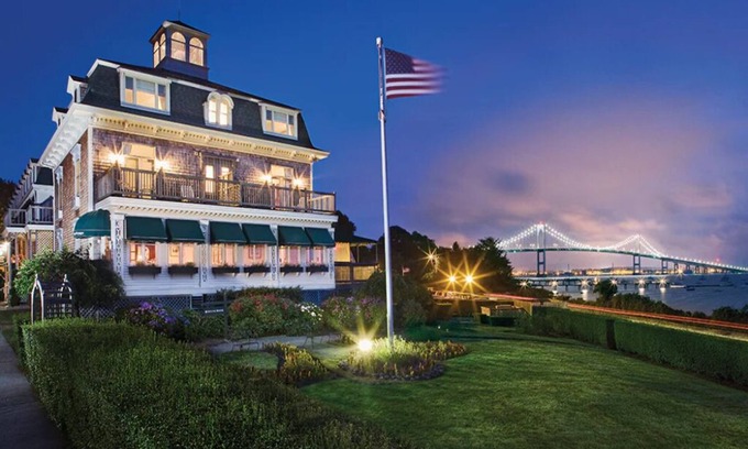 Jamestown Resort | 1 Bedroom Suite in Victorian Style, Jamestown, RI